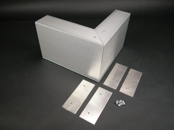 AL5218 Large Multi-Channel Raceway External Elbow Fitting
