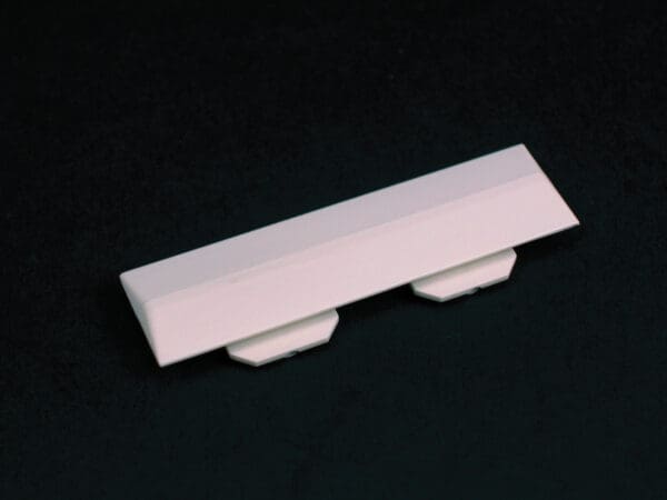 40N2F06WH CableSmart 40N2 Cover Clip Fitting in White