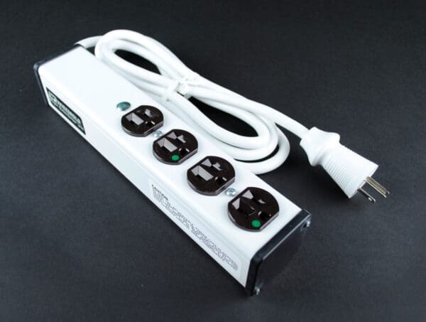 ULBH4-15 Plug-In Outlet Center Unit NOT for Patient Care area