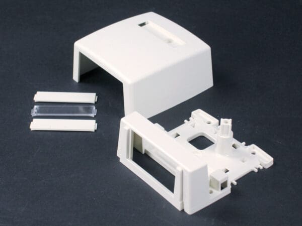 CM-MMB-291-WH Uniduct® One-Insert Multimedia Box Fitting in White