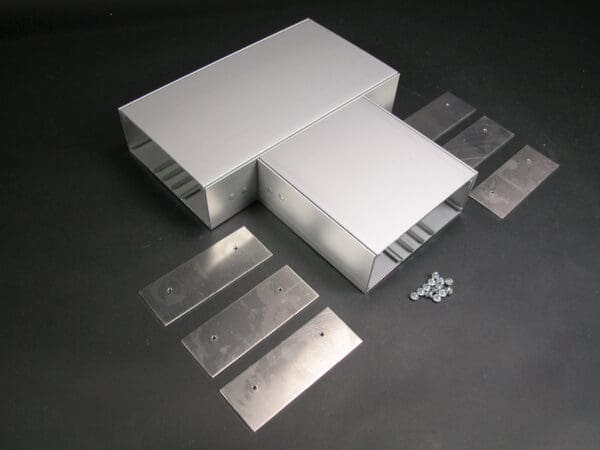 Aluminum cable trunking T-junction kit.