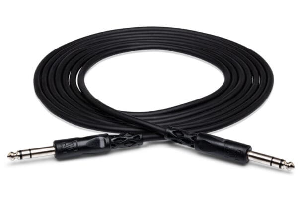 Balanced Interconnect, 1/4 in TRS to Right-angle 1/4 in TRS, 3 ft